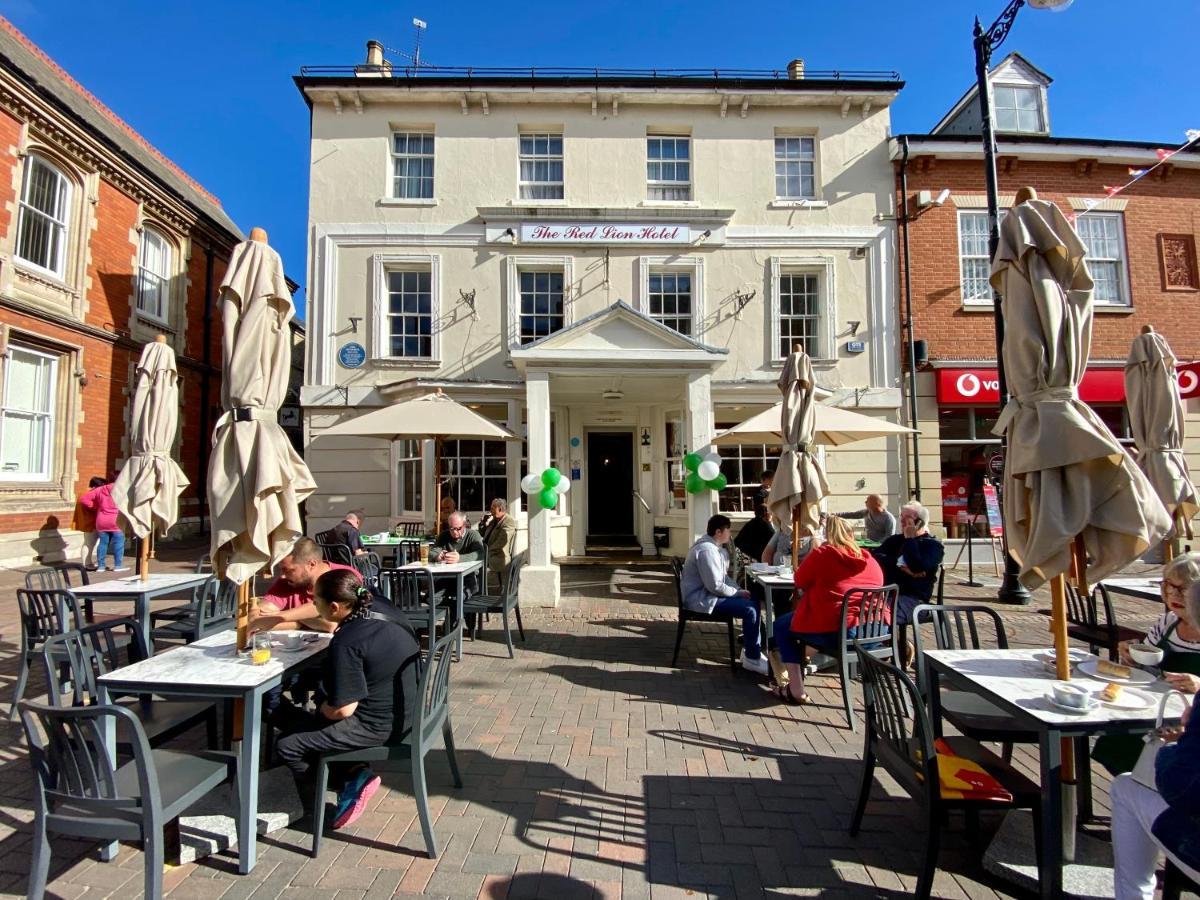 The Red Lion Hotel Spalding Bagian luar foto