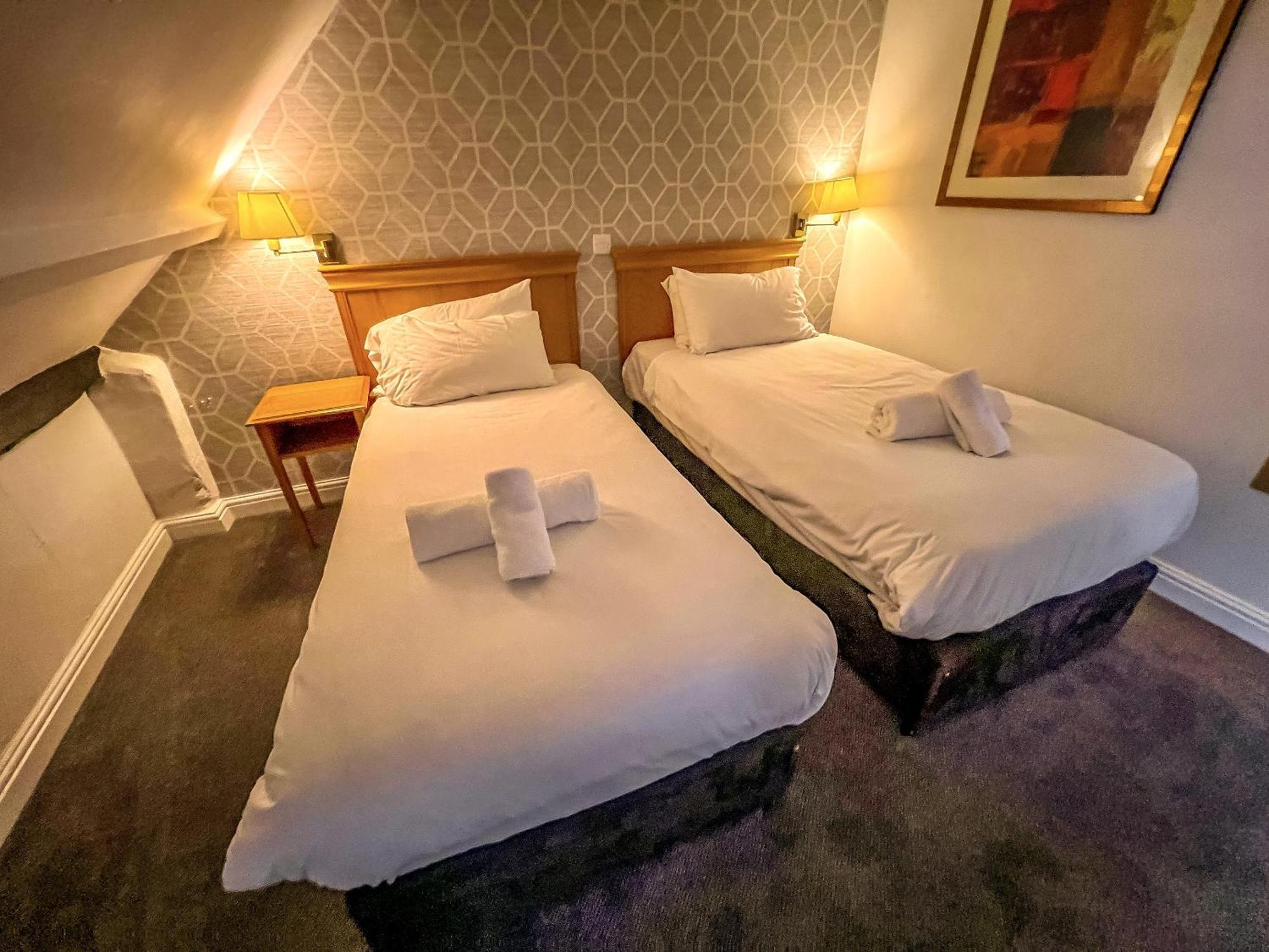 The Red Lion Hotel Spalding Bagian luar foto